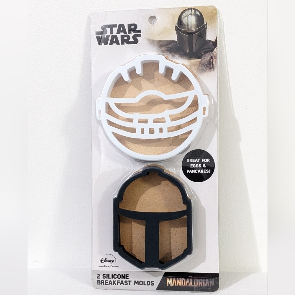 Star Wars The Mandalorian 2 Pack Silicone Breakfast Molds, Egg & Pancake Molds